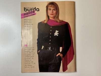 ���������� �������������� ���������� �22 ������� Burda ���� ����� � ������ 2/1989