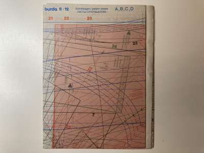 ���������� �16 ������� Burda 1-12/2012