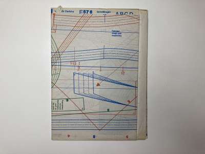  3  Burda    2/2000