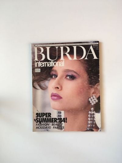 Фотография обложки журнала Burda. International 1/1984