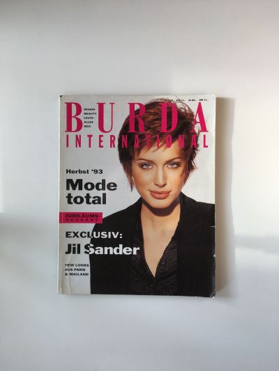 Фотография обложки журнала Burda. International Осень 1993
