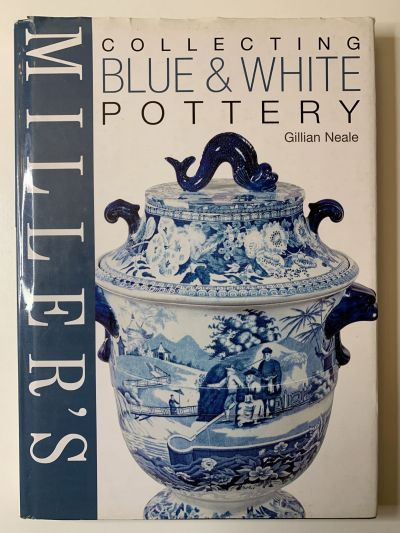 Фотография обложки журнала Miller`s Collecting Blue & White Pottery 2004